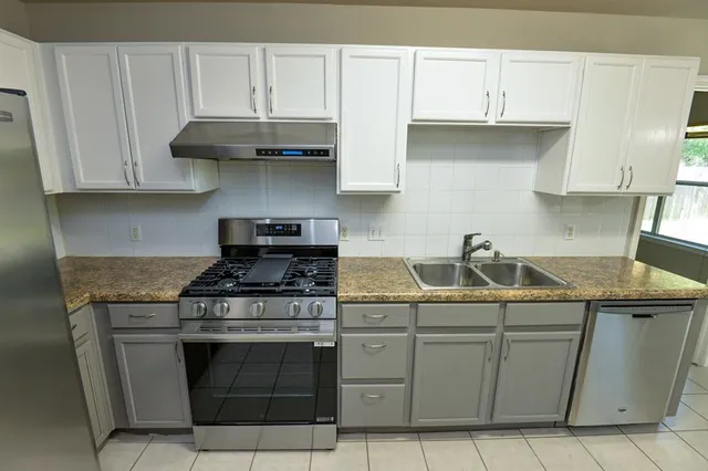 $4,000 | 2109 Kimra Lane, Cedar Park, TX 78613