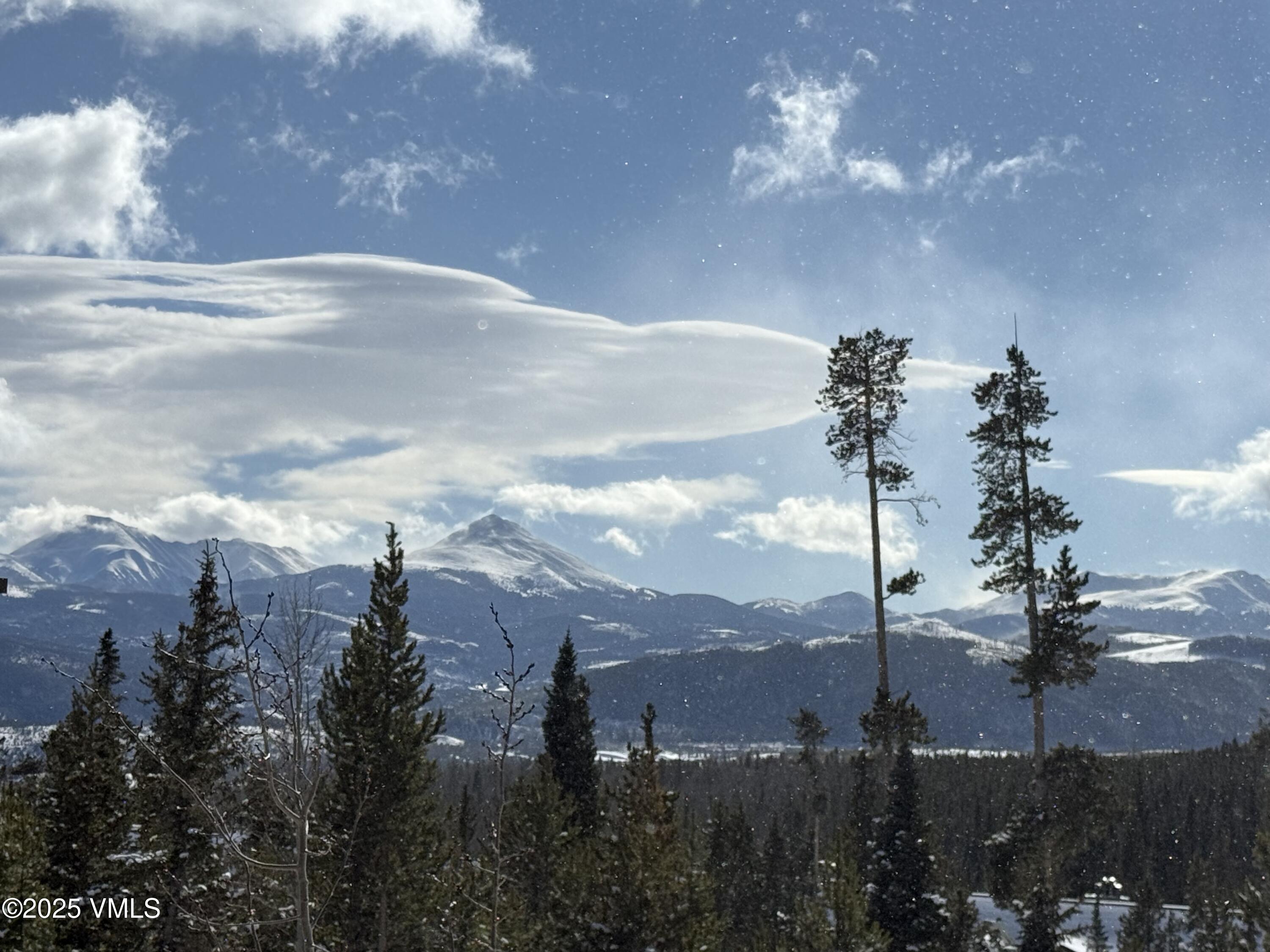 91300 Ryan Gulch Road, Unit 305 Silverthorne, CO 80498 - Photo 46 of 46 a view of a city