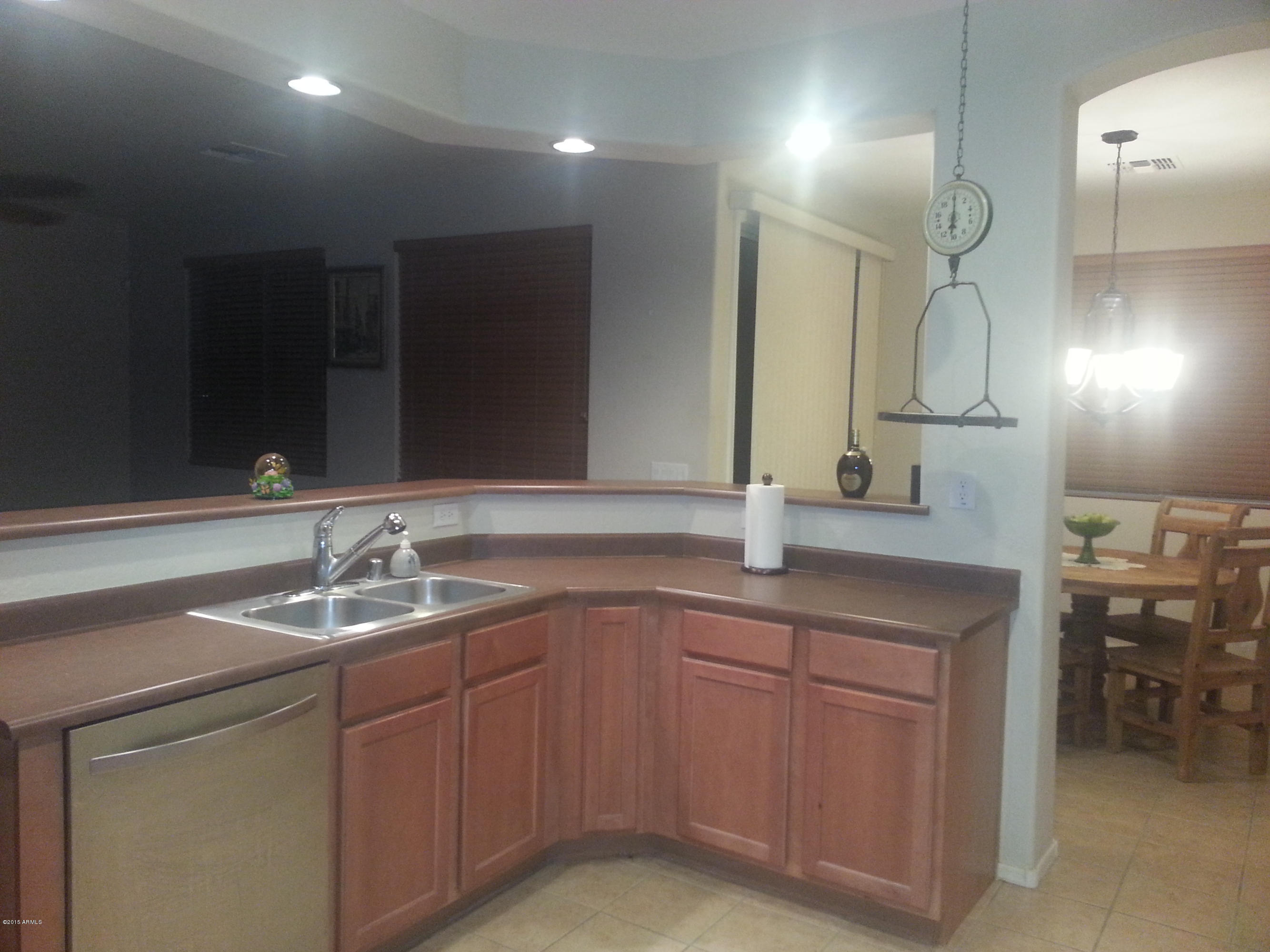 2005 West Maldonado Road Phoenix, AZ 85041 - Photo 5 of 14 20150211_185157