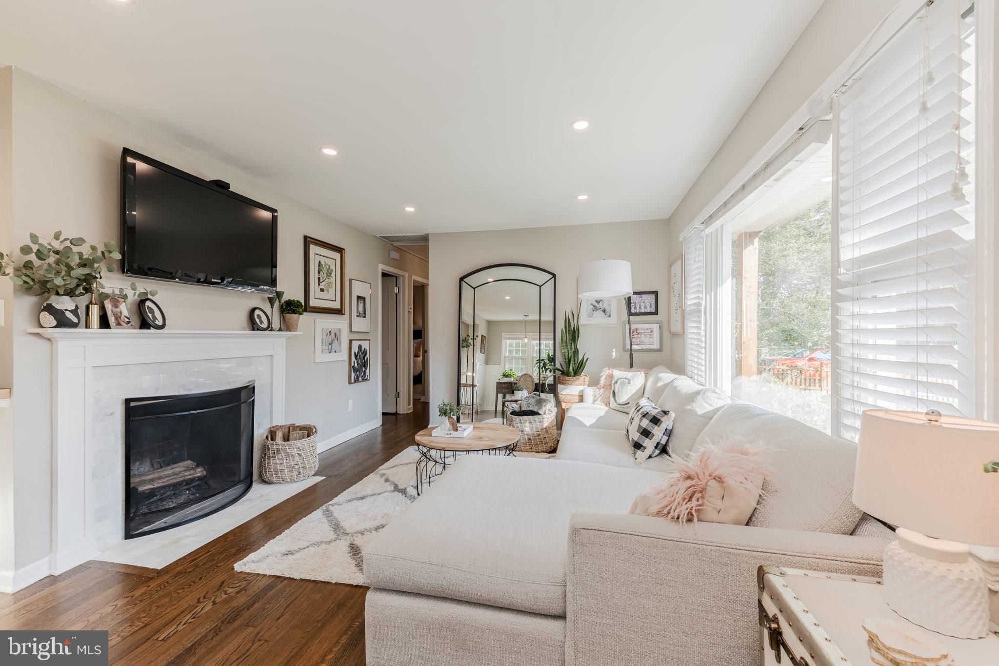1902 Shenandoah Road Alexandria, VA 22308 - Photo 5 of 17