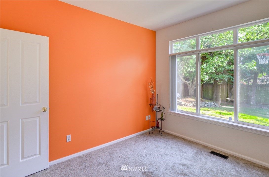 3322 175th Street Southeast Bothell, WA 98012 - Photo 17 of 37