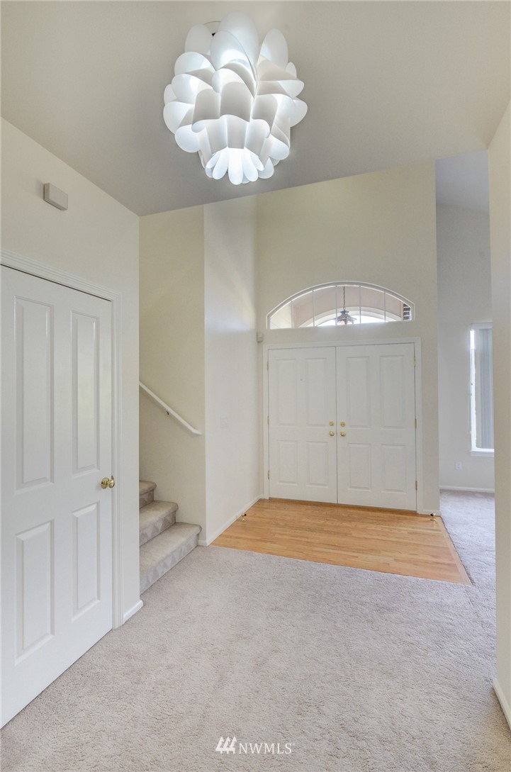 3322 175th Street Southeast Bothell, WA 98012 - Photo 4 of 37