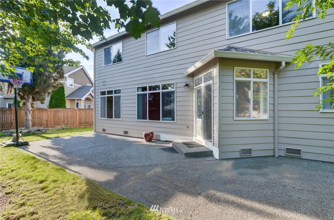 3322 175th Street Southeast Bothell, WA 98012 - Photo 33 of 37