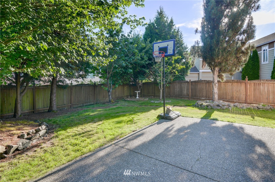 3322 175th Street Southeast Bothell, WA 98012 - Photo 35 of 37