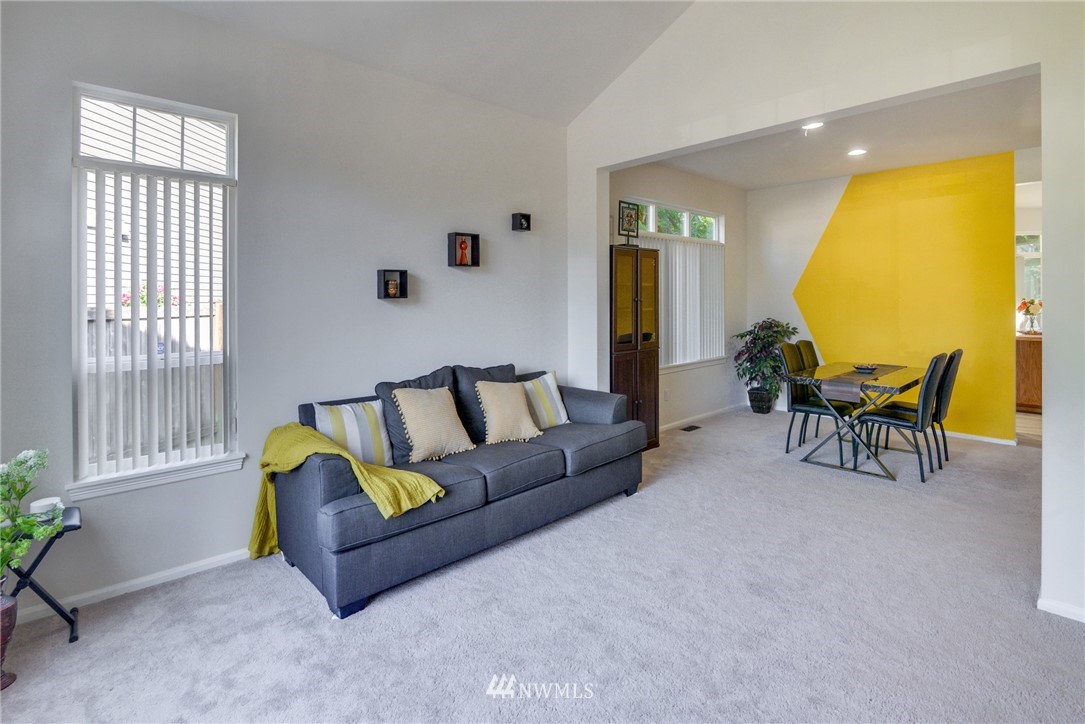 3322 175th Street Southeast Bothell, WA 98012 - Photo 6 of 37
