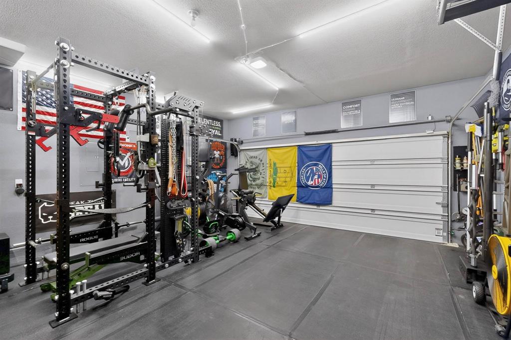 9801 Diamondback McKinney, TX 75071 - Photo 34 of 40 View of garage