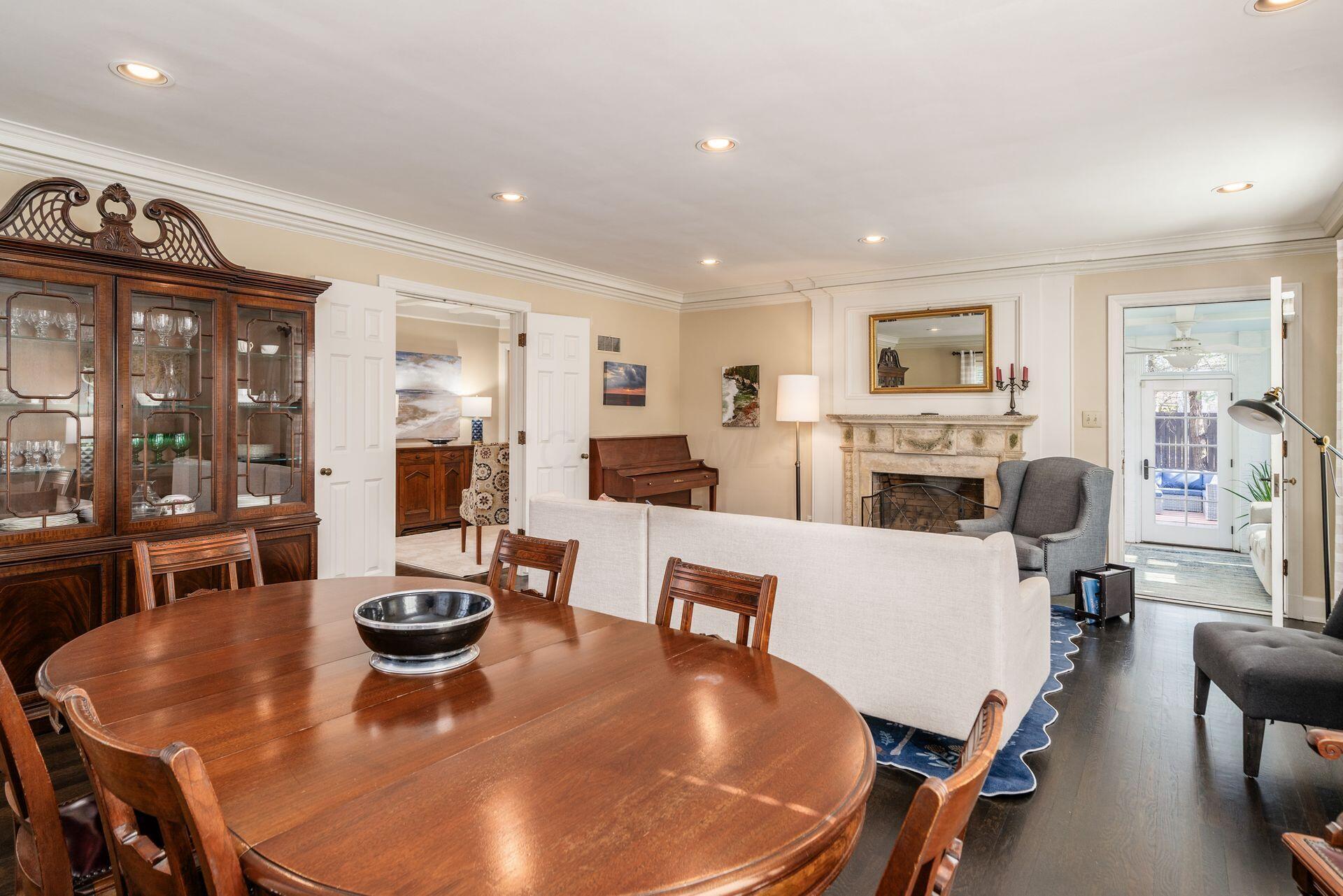 250 Ashbourne Road Bexley, OH 43209 - Photo 10 of 73 Dining Area/Living Room