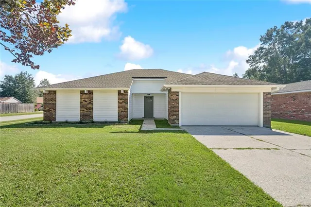 $249,000 | 109 Meredith Drive, Slidell, LA 70458
