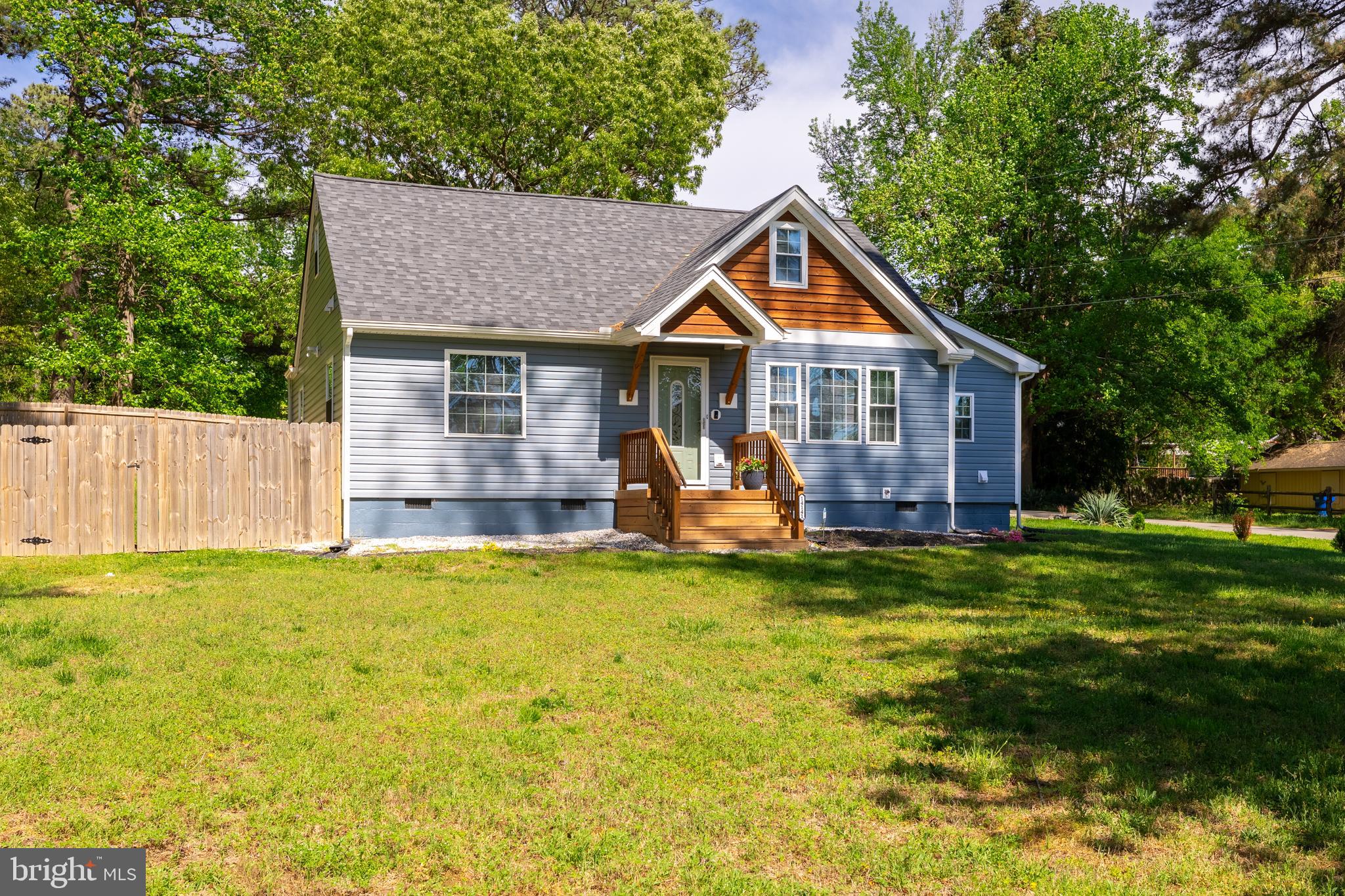 14141 Harrowgate Road Chester, VA 23831 - Photo 3 of 48 Gallery Image 3