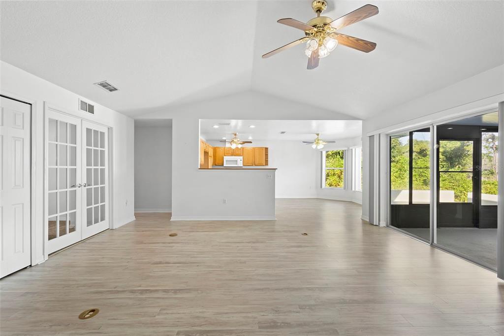 2044 Doyle Road Deltona, FL 32738 - Photo 16 of 46