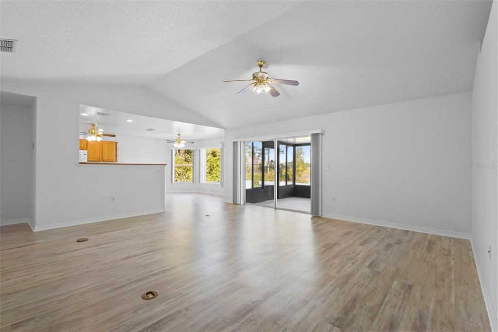 2044 Doyle Road Deltona, FL 32738 - Photo 17 of 46