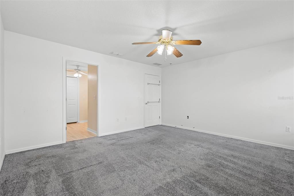 2044 Doyle Road Deltona, FL 32738 - Photo 18 of 46