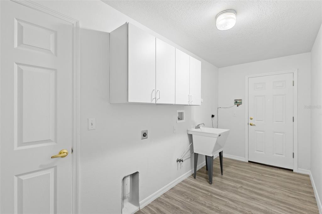 2044 Doyle Road Deltona, FL 32738 - Photo 32 of 46