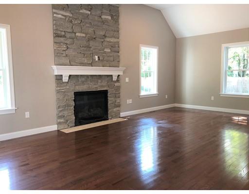 86 Ballardvale Road Andover, MA 01810 - Photo 9 of 23