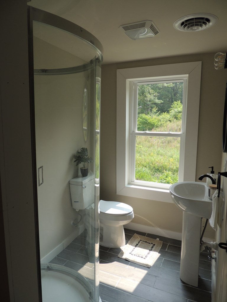 94 Stevens Creek Road Fries, VA 24330 - Photo 19 of 48 Gallery Image 19