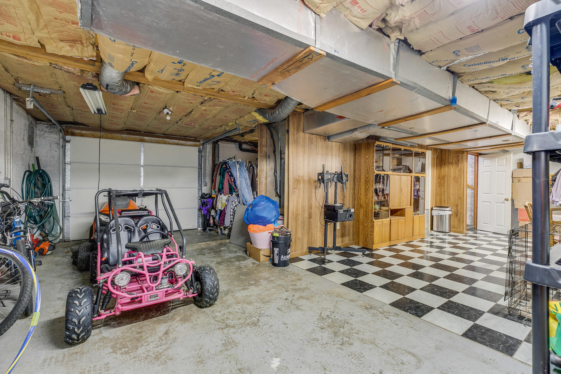 340 Berry Ridge Road Jonesborough, TN 37659 - Photo 24 of 37 Basement view 2