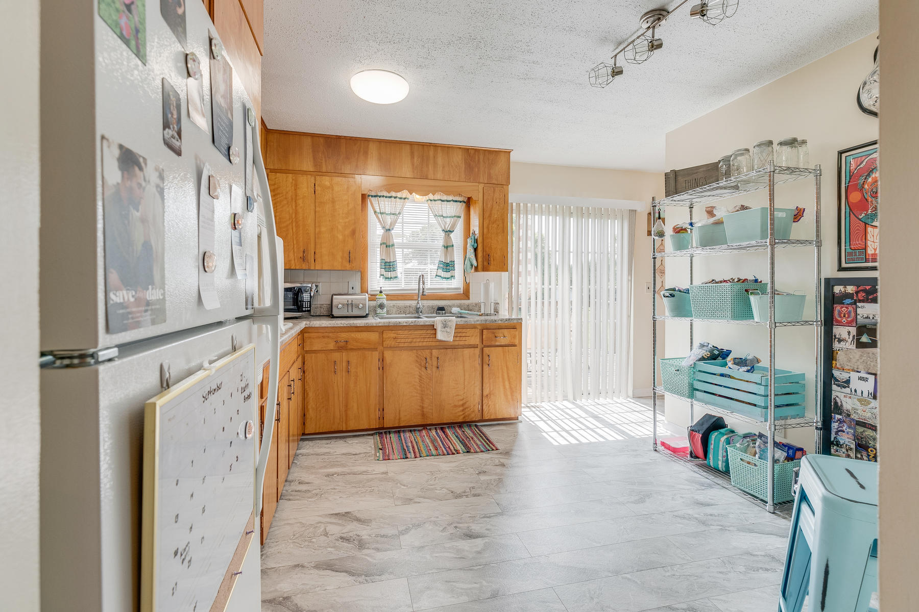 340 Berry Ridge Road Jonesborough, TN 37659 - Photo 10 of 37 Kitchen