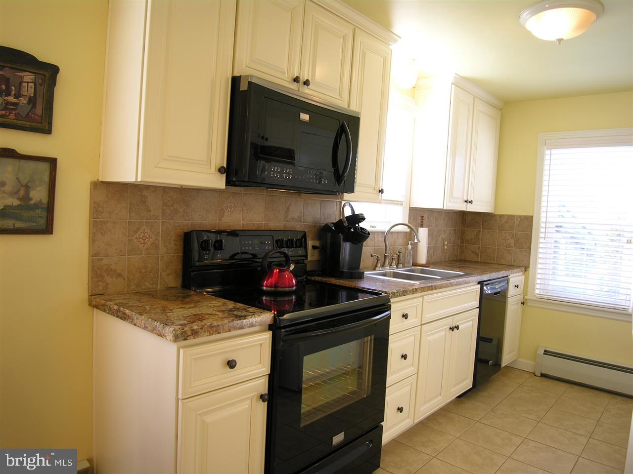 2518 Joppa Road York, PA 17403 - Photo 12 of 36