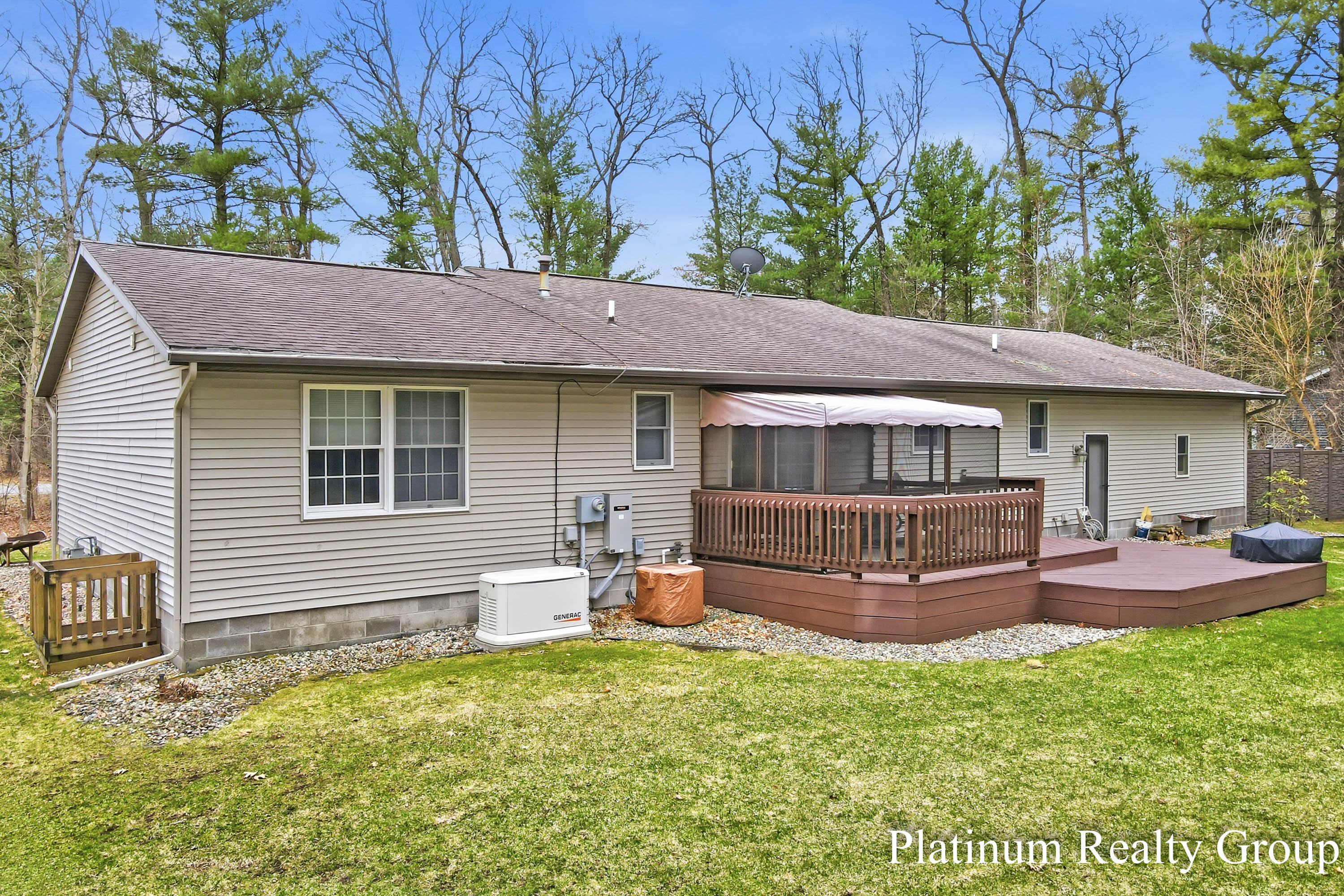 6226 Hall Road Muskegon, MI 49442 - Photo 2 of 53 Kassie Schmidt - 6226 Hall Road (52)-046