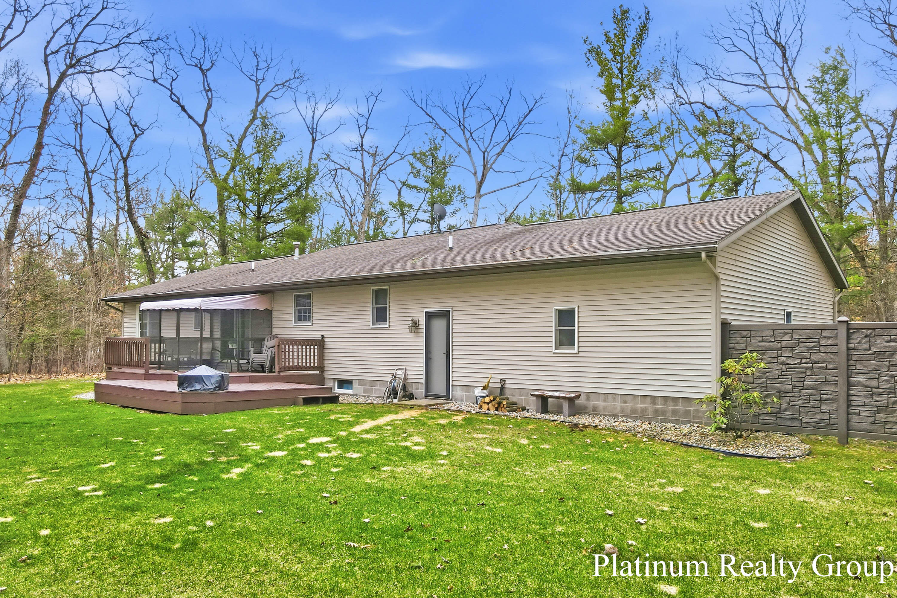 6226 Hall Road Muskegon, MI 49442 - Photo 45 of 53 Back