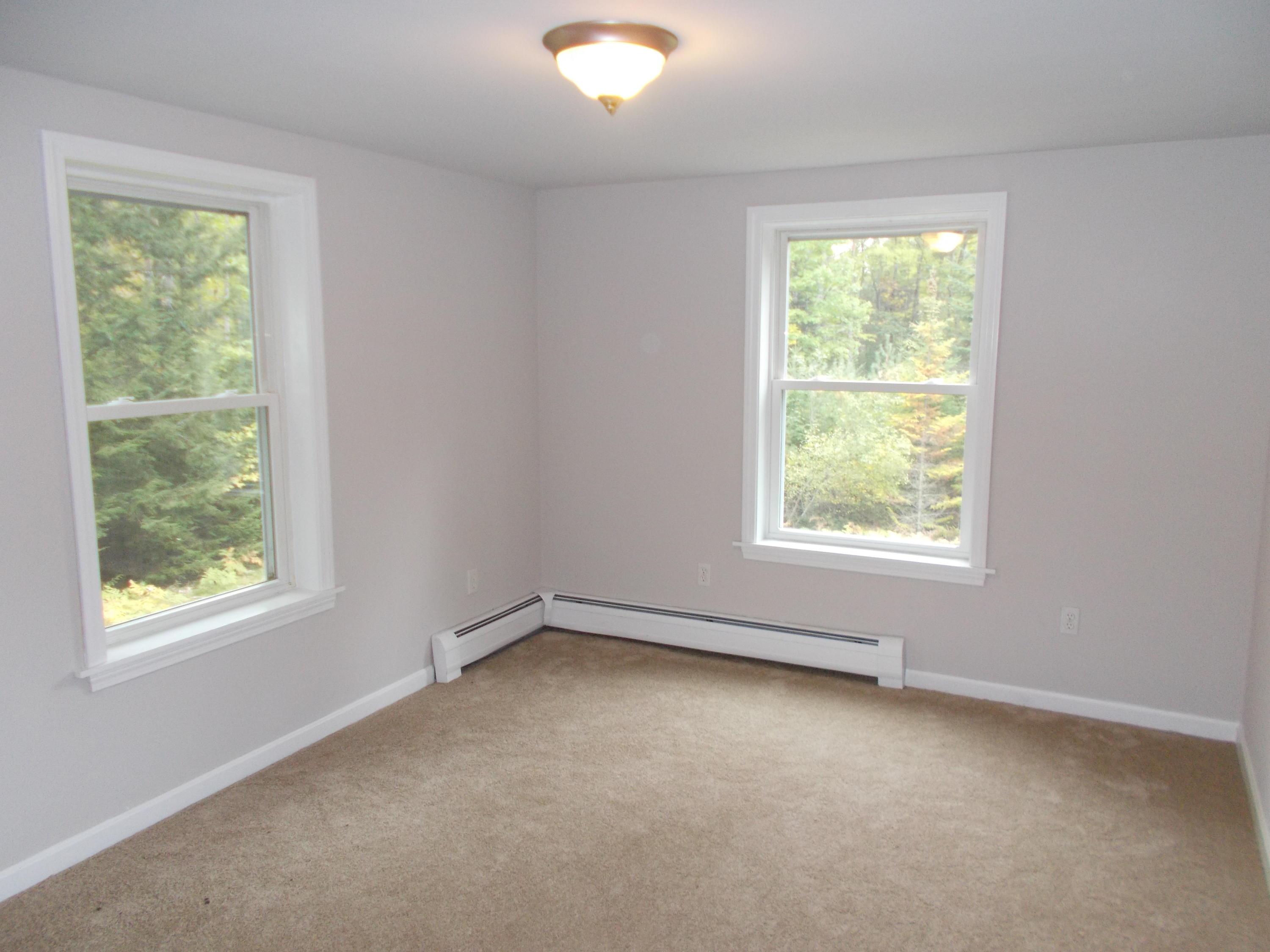 81 Colonial Circle Harrison, ME 04040 - Photo 14 of 26 132