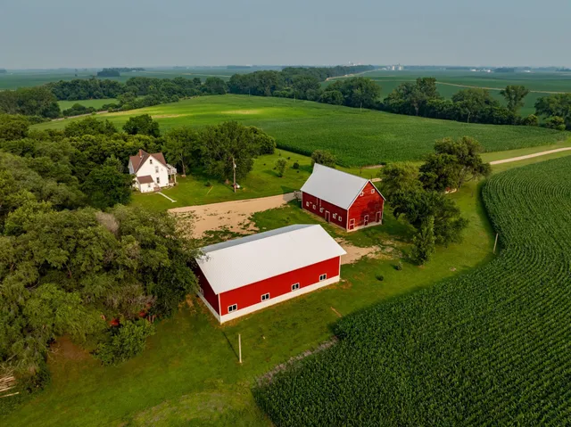 $299,000 | 2020 271st Avenue, Dawson, MN 56232