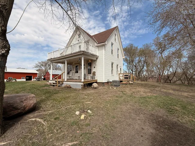 $299,000 | 2020 271st Avenue, Dawson, MN 56232