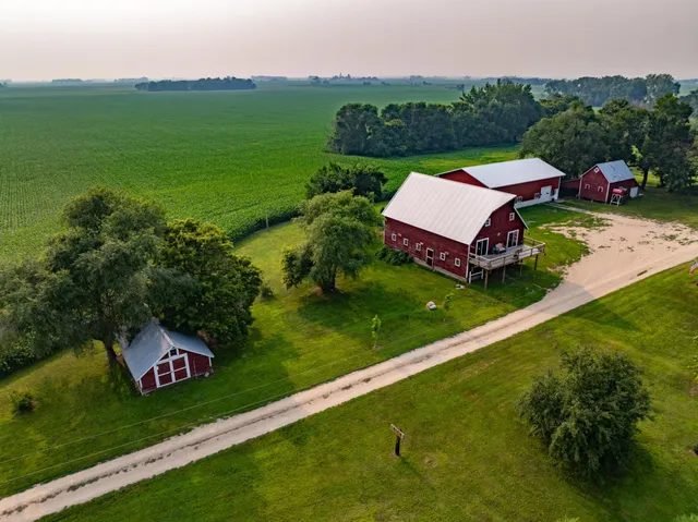 $299,000 | 2020 271st Avenue, Dawson, MN 56232