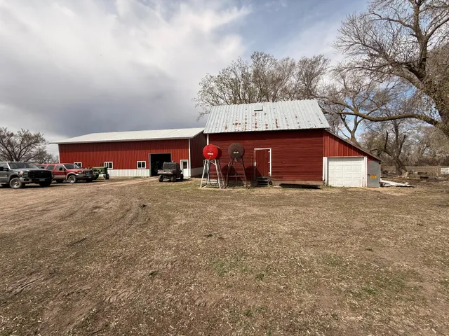 $299,000 | 2020 271st Avenue, Dawson, MN 56232