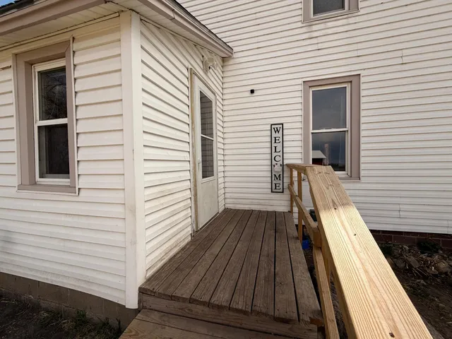 $299,000 | 2020 271st Avenue, Dawson, MN 56232