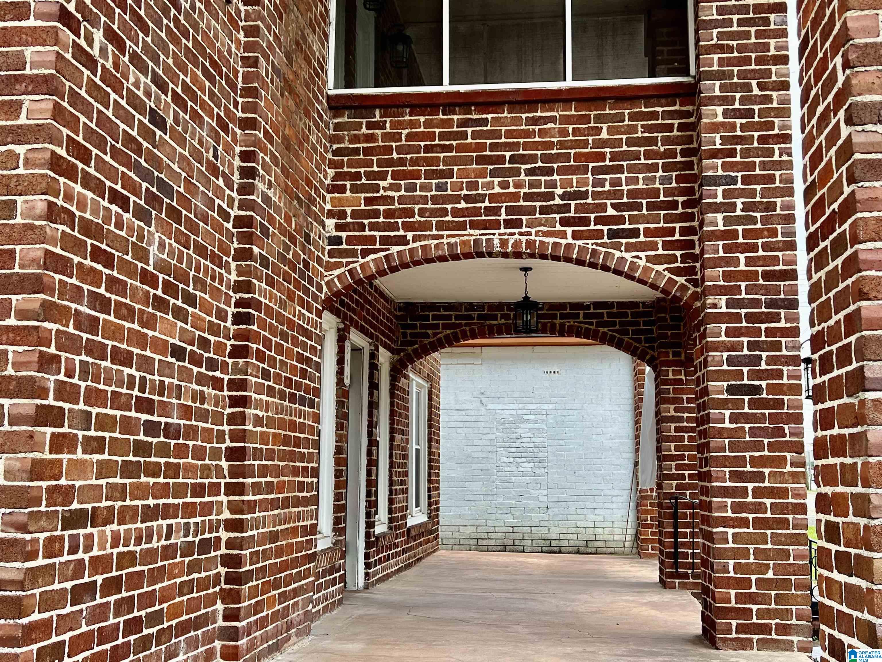 516 Main Street Warrior, AL 35180 - Photo 4 of 33