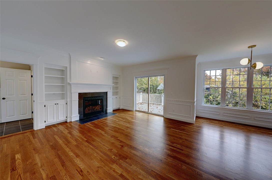 4 Congress Road Barrington, RI 02806 - Photo 8 of 29 Gallery Image 8