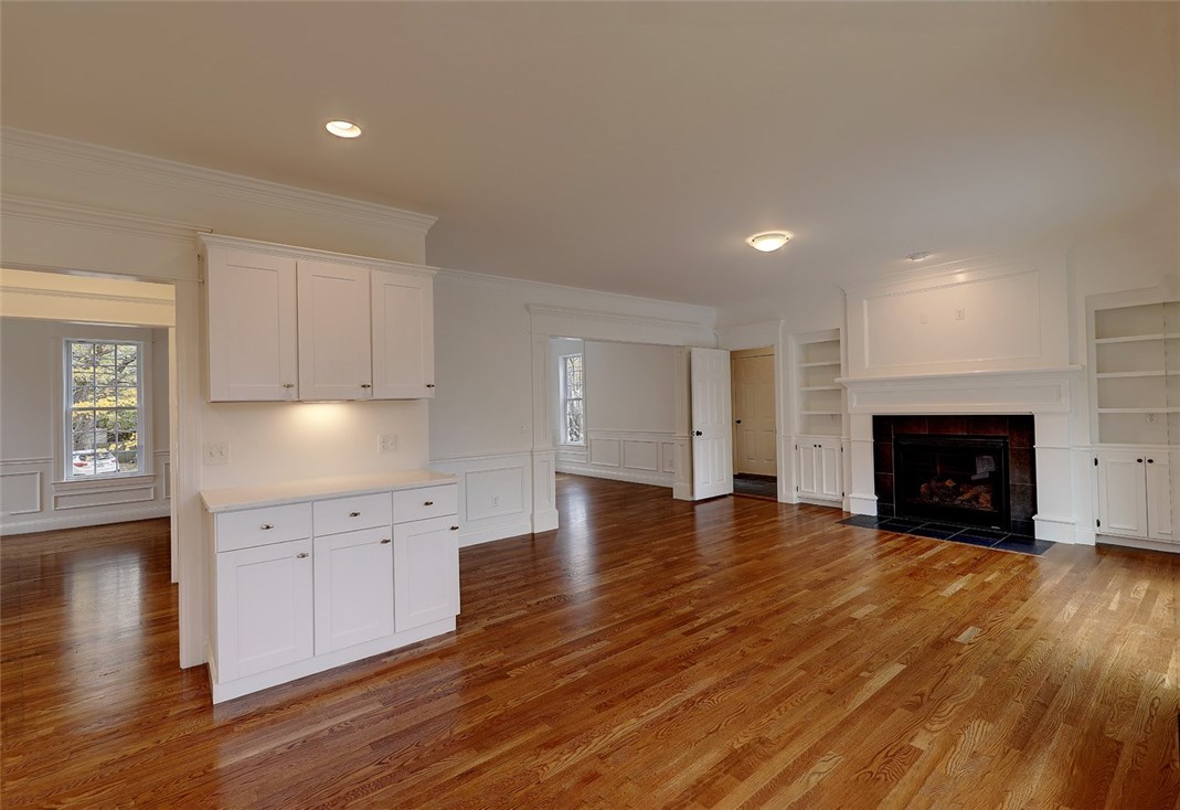 4 Congress Road Barrington, RI 02806 - Photo 10 of 29 Gallery Image 10