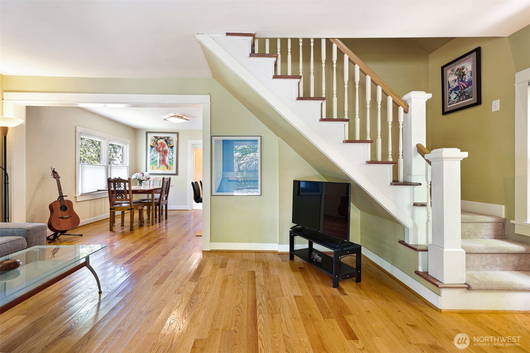 114 North 84th Street Seattle, WA 98103 - Photo 3 of 26 Gallery Image 3