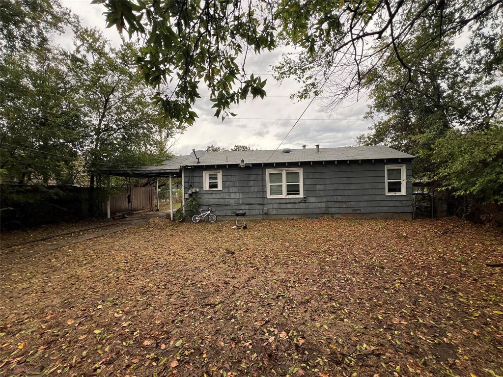 4224 Ramey Avenue Fort Worth, TX 76105 - Photo 19 of 19 Back of house