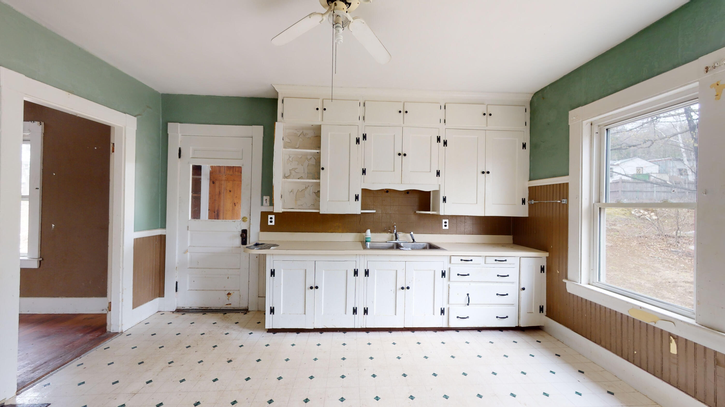 636 Spring Avenue Rumford, ME 04276 - Photo 4 of 54 636-Spring-Ave-04282023_120808