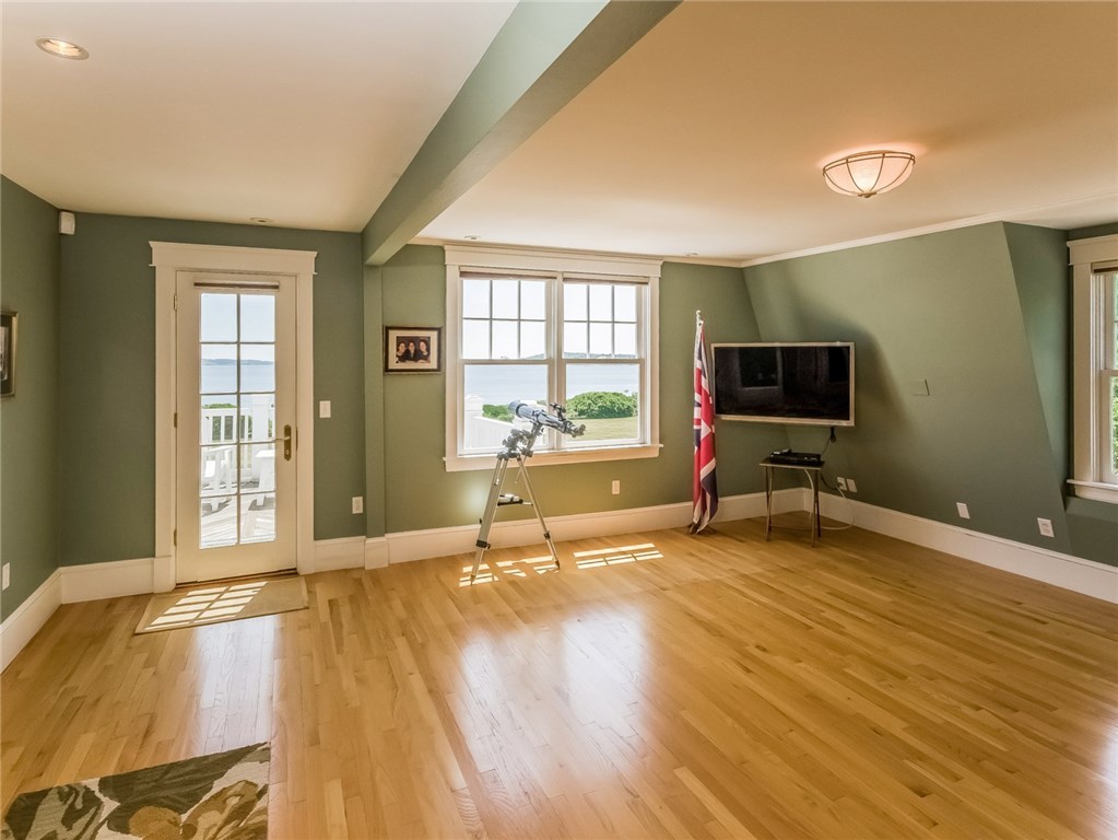 18 Stonegate Road Warren, RI 02885 - Photo 24 of 40