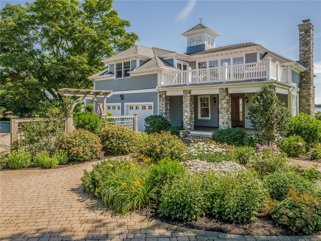 18 Stonegate Road Warren, RI 02885 - Photo 3 of 40