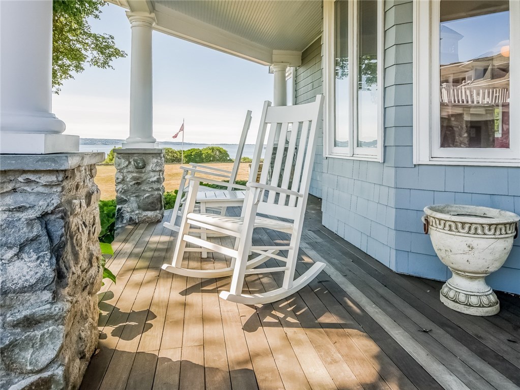 18 Stonegate Road Warren, RI 02885 - Photo 4 of 40