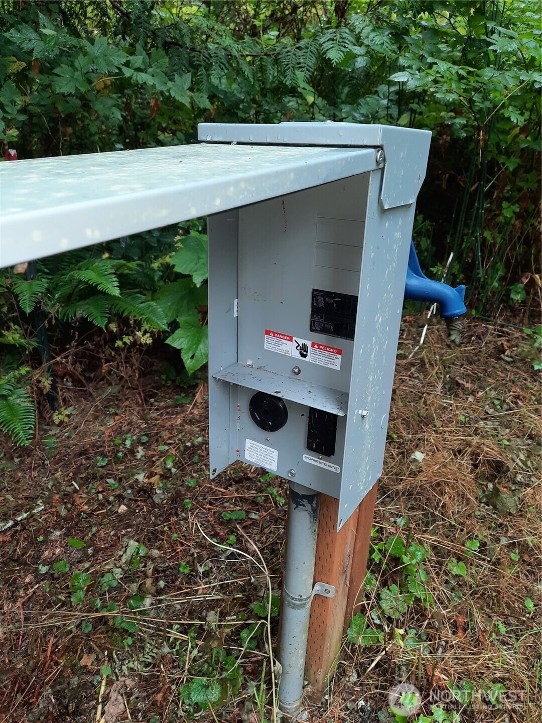 13816 White Falls Lane Concrete, WA 98237 - Photo 13 of 22 a view of entryway with garden