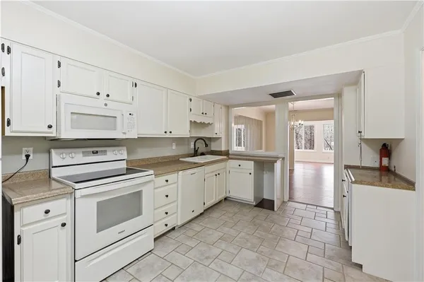 $269,000 | 6500 Gaines Ferry Road, Unit I4, Flowery Branch, GA 30542
