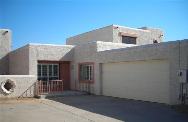 4039 East Bloomfield Road Phoenix, AZ 85032 - Photo 1 of 3 Front view