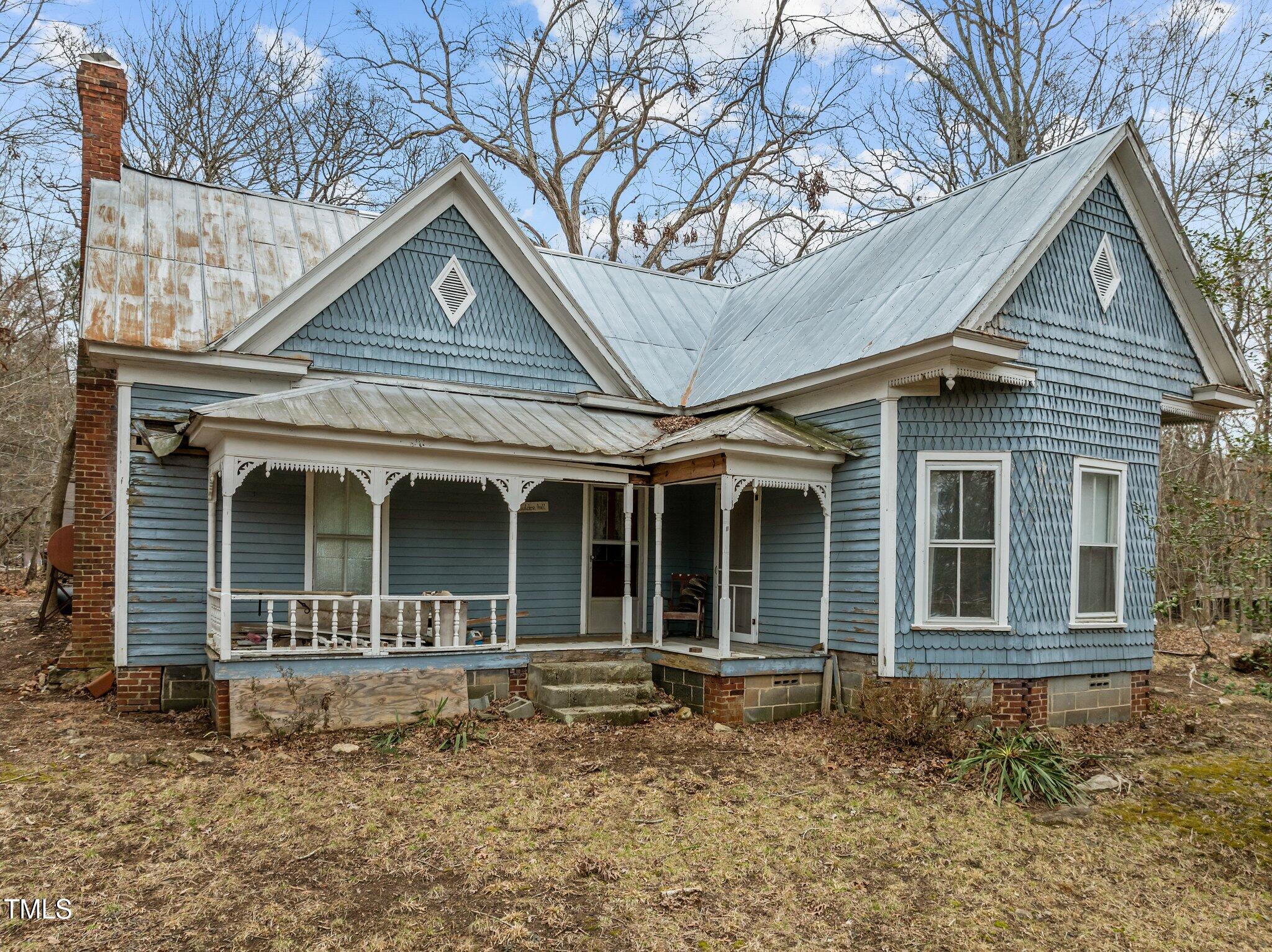 753 Smith Level Road Chapel Hill, NC 27516 - Photo 2 of 26 2-web-or-mls-DJI_0744