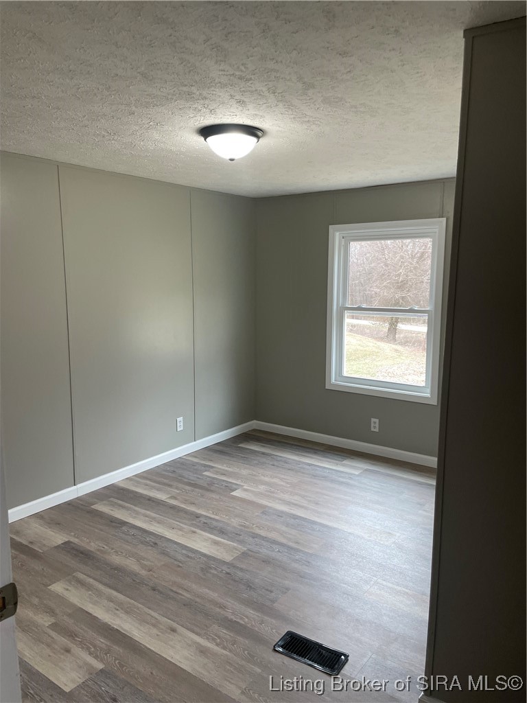 2102 Vest Road New Washington, IN 47162 - Photo 17 of 33