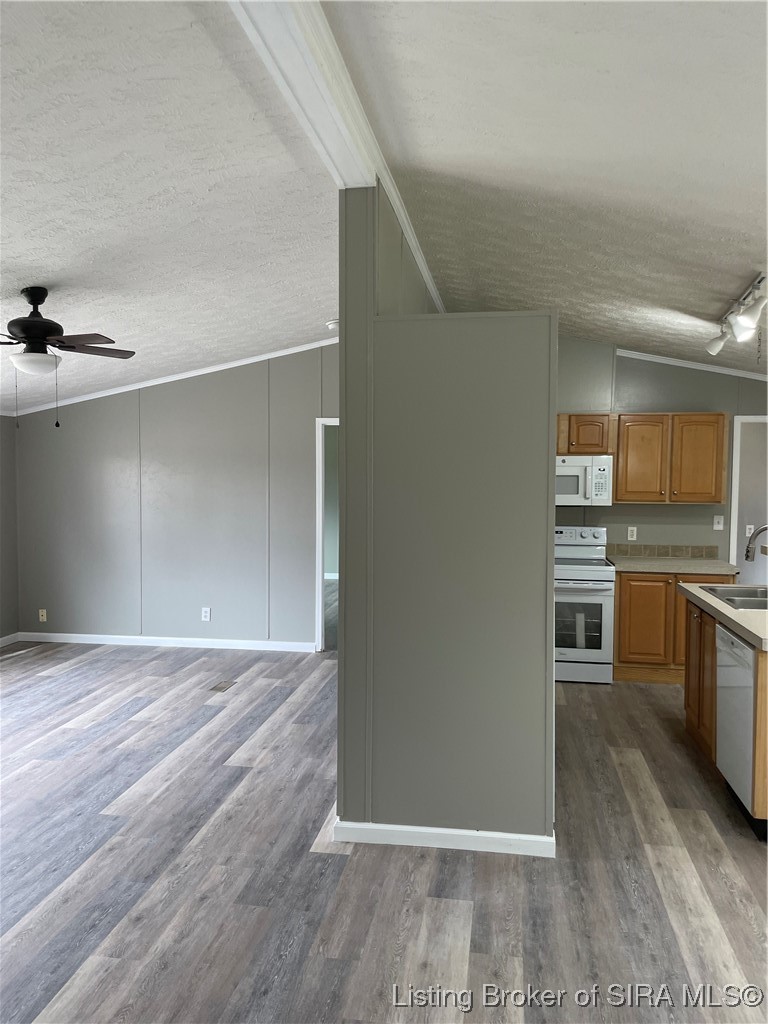 2102 Vest Road New Washington, IN 47162 - Photo 10 of 33