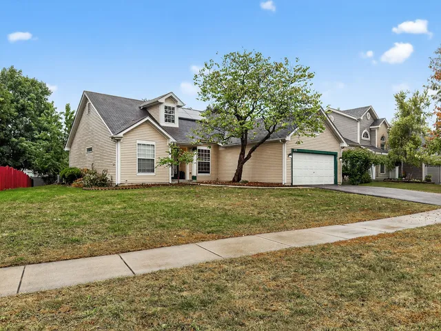$414,900 | 255 Braemar, Bolingbrook, IL 60440