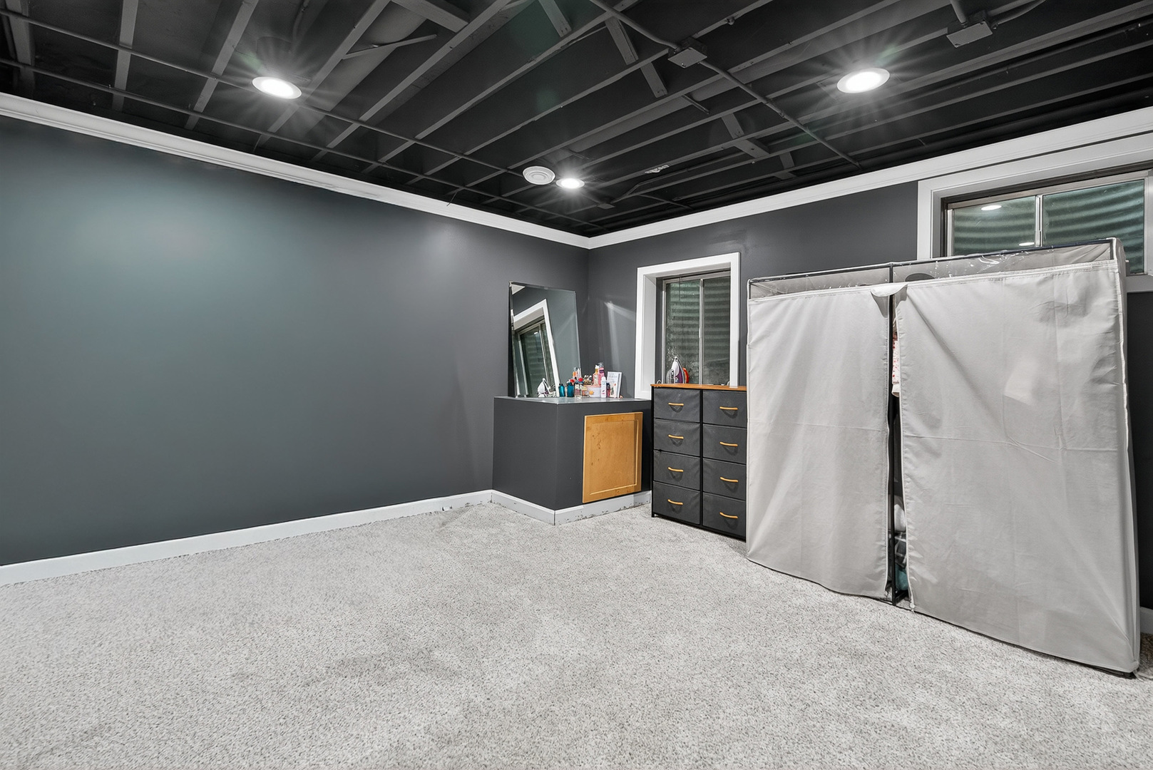 255 Braemar Bolingbrook, IL 60440 - Photo 28 of 36 a view of empty room with wooden ceiling