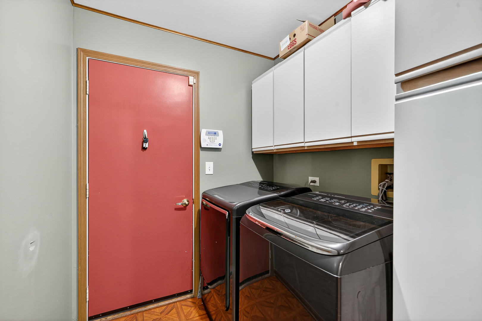 255 Braemar Bolingbrook, IL 60440 - Photo 31 of 36 a utility room with washer and dryer