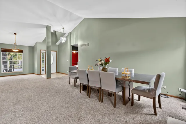 $414,900 | 255 Braemar, Bolingbrook, IL 60440