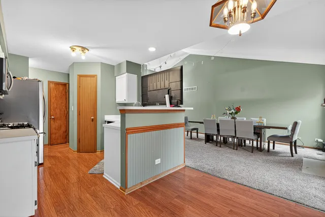 $414,900 | 255 Braemar, Bolingbrook, IL 60440